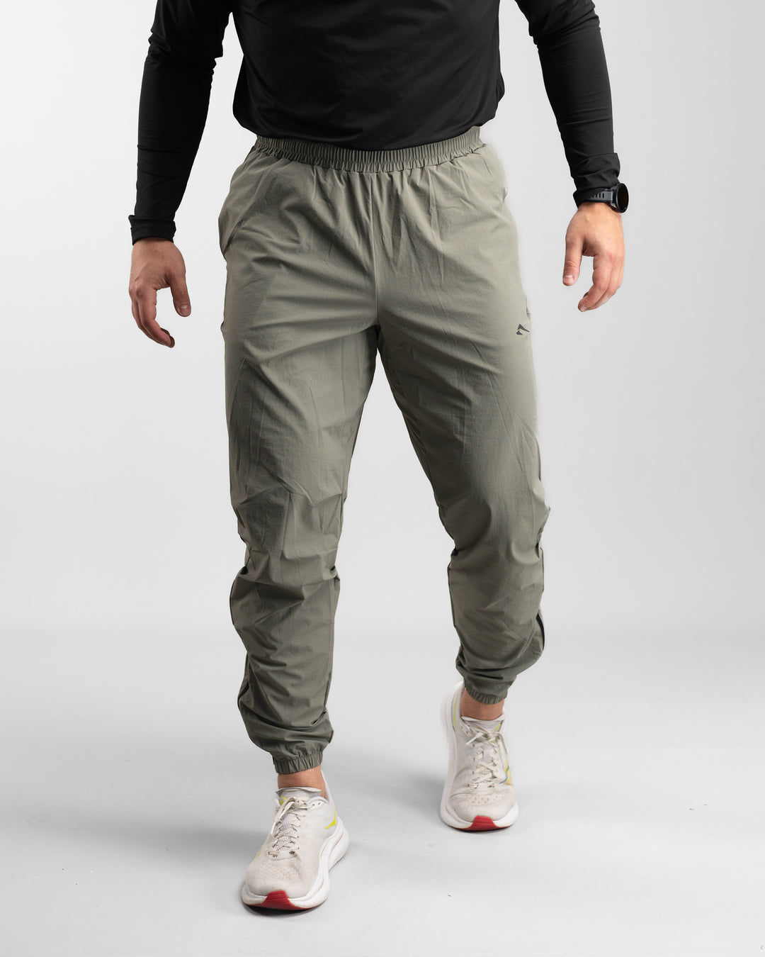 Elite Windbreaker Jogger (Light Olive)