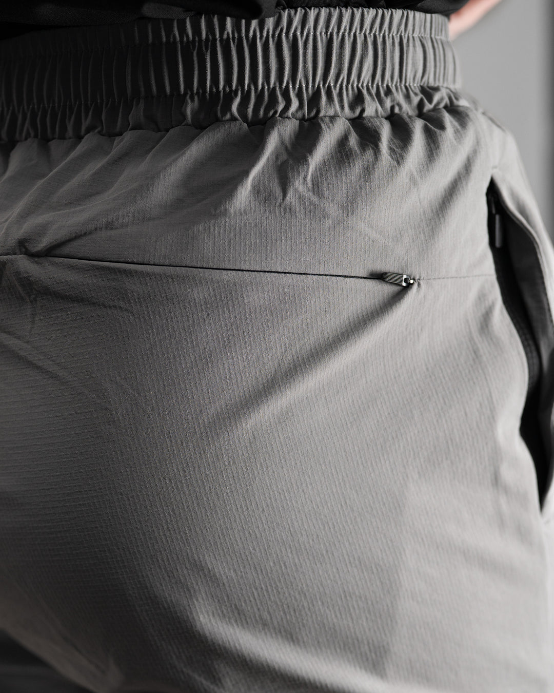 Elite Windbreaker Jogger (Tactical Grey)