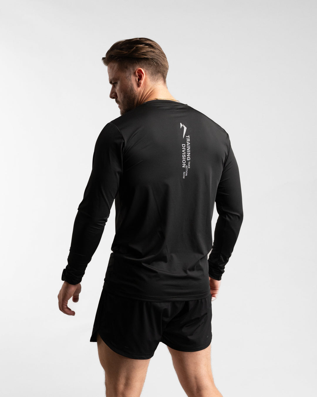 Core Performance Longsleeve (Black) - Athletic Aesthetics