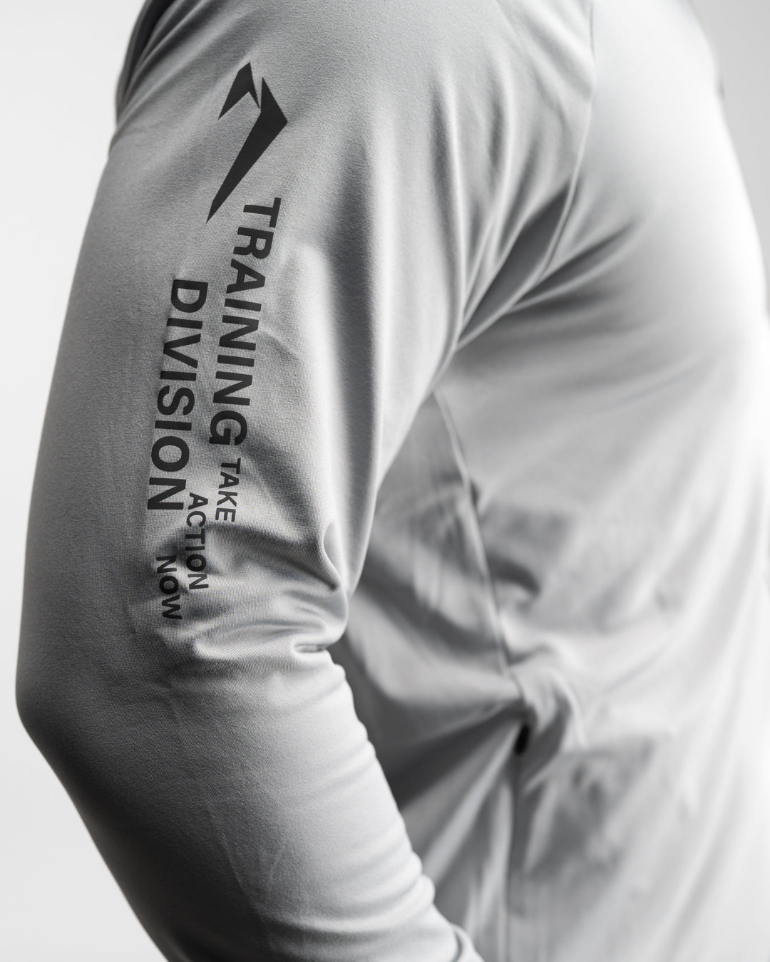 Core Performance Quarter Zip (Light Grey) - Athletic Aesthetics