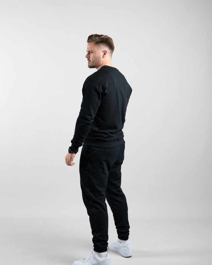 Essential Crewneck Sweater (Black) - Athletic Aesthetics