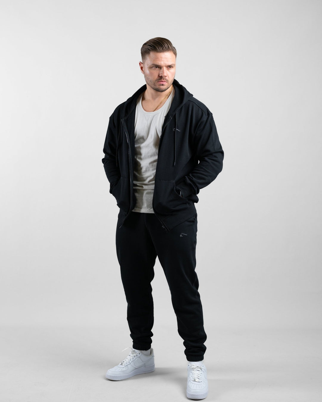 Essential Oversize Zip Hoodie (Black) - Athletic Aesthetics