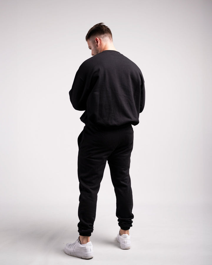 Oversized Crewneck Sweater (Black) - HQ Basics - Athletic Aesthetics