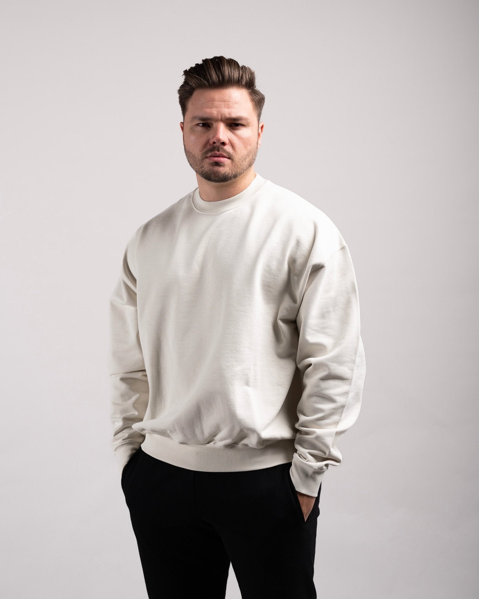 Oversized Crewneck Sweater Vintage White HQ Basics