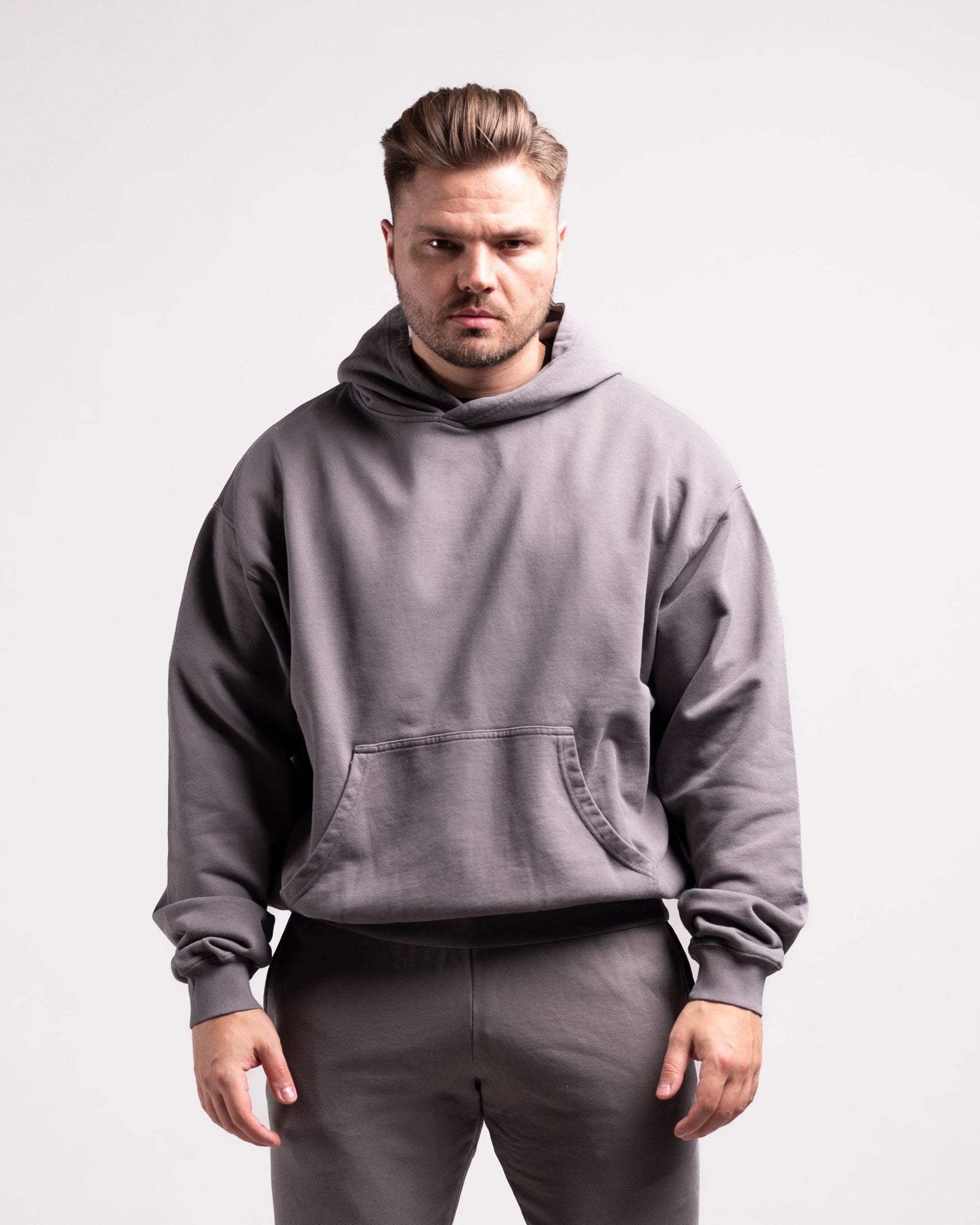 Dark grey oversized outlet hoodie